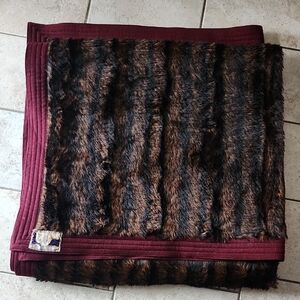 Vintage Glastonbury Made In England Faux Fur Wool Throw Blanket 71x48